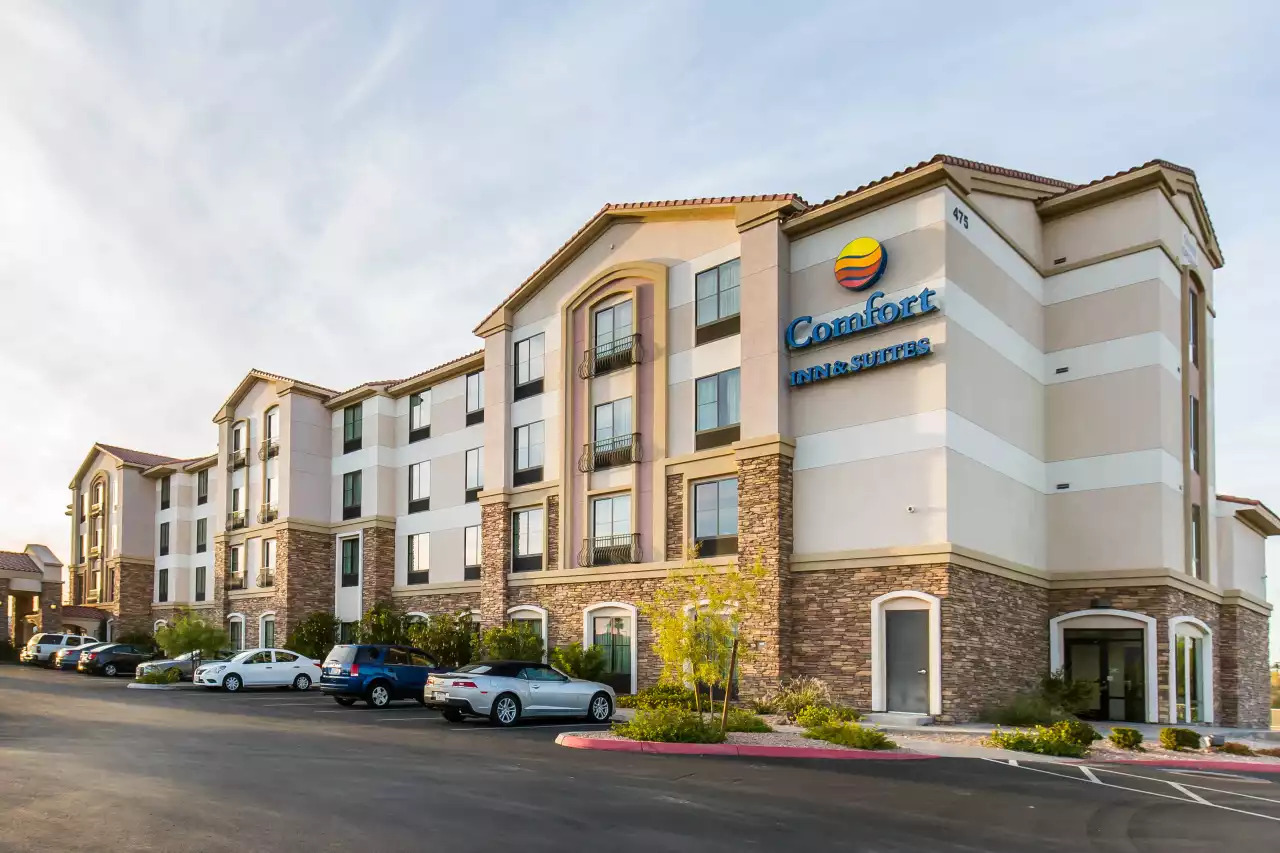 Comfort Inn & Suites