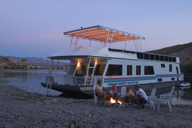 Lake Mead Houseboating